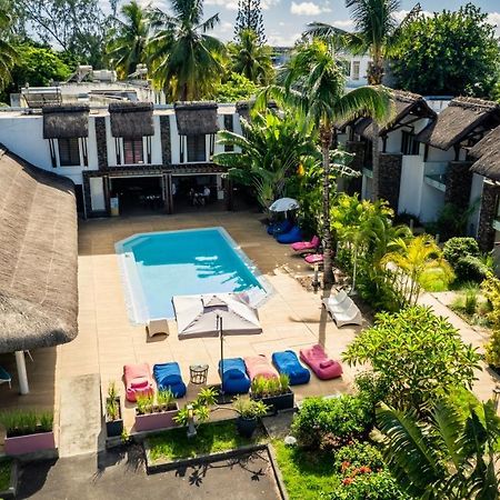 Toparadis Guest House Pereybere Beach Exterior photo