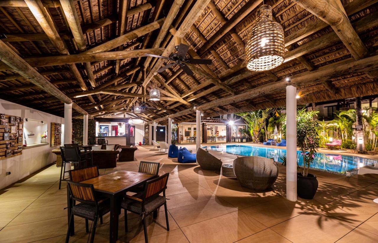Toparadis Guest House Pereybere Beach Exterior photo