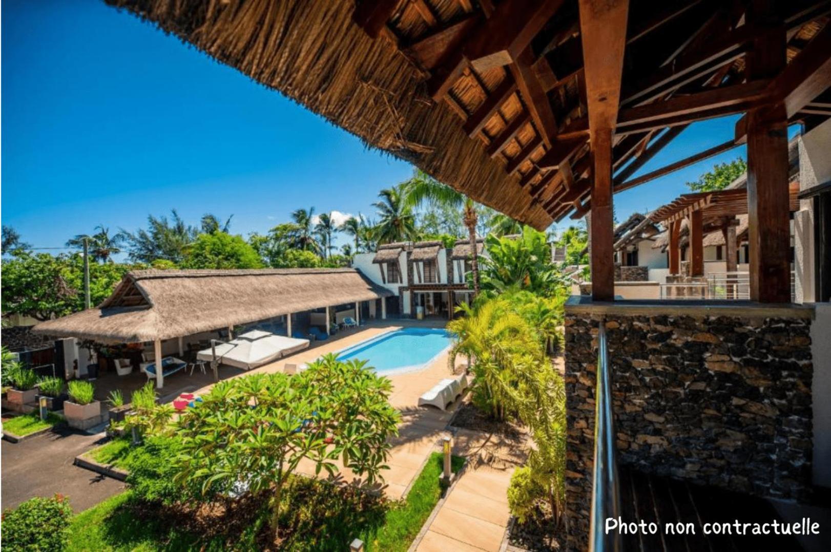Toparadis Guest House Pereybere Beach Exterior photo