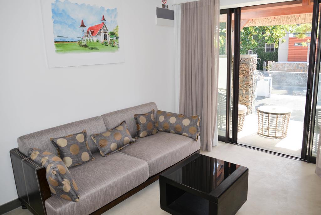 Toparadis Guest House Pereybere Beach Exterior photo