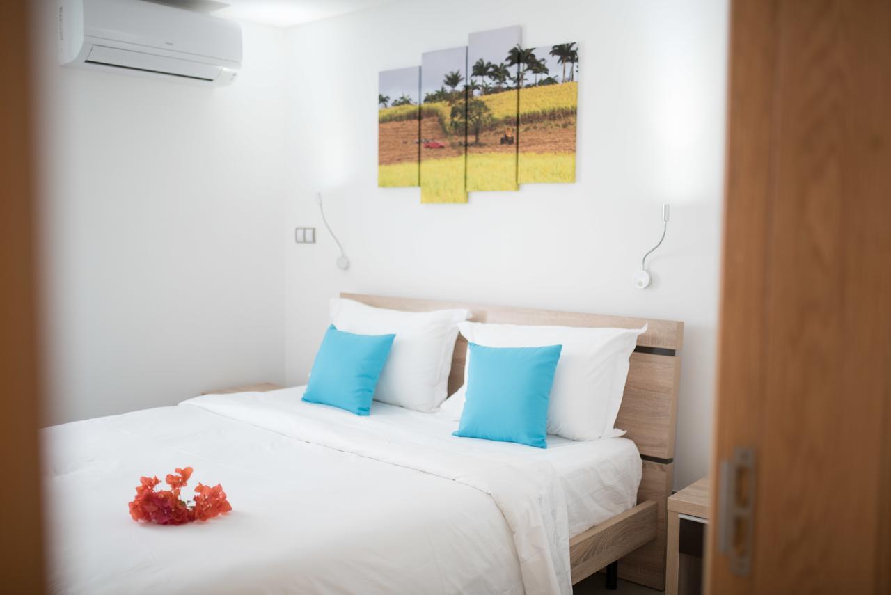 Toparadis Guest House Pereybere Beach Exterior photo